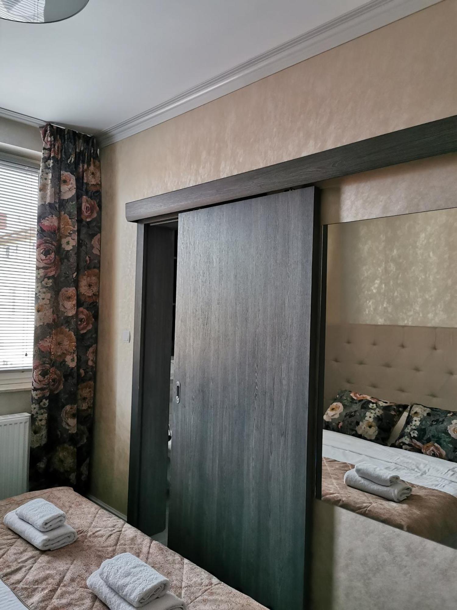 Rezydencja Pod Pieprzowkami Zalesie Gorzyckie Luaran gambar