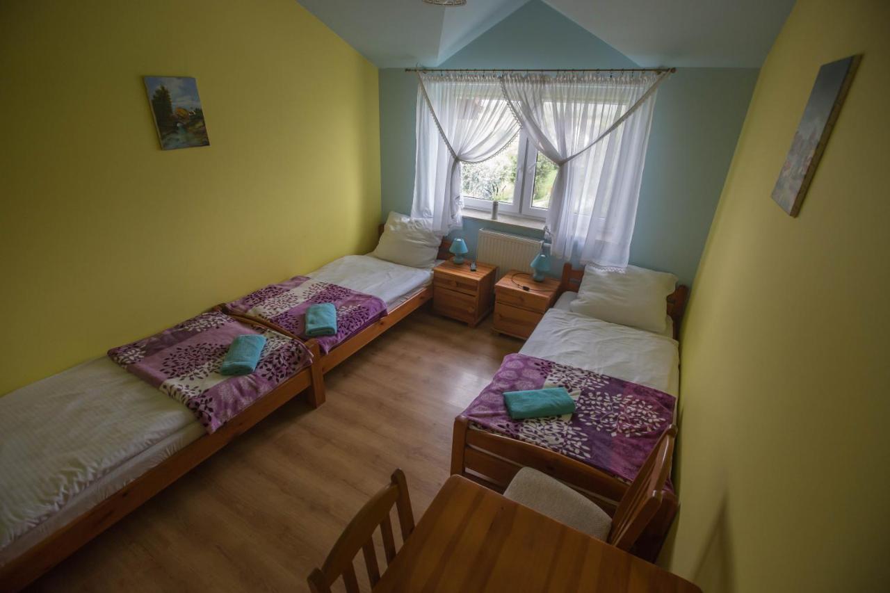 Rezydencja Pod Pieprzowkami Zalesie Gorzyckie Luaran gambar